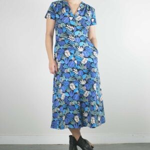 ISO (NOT FOR SALE) Nooworks Greta Dress in PLANT LIFE Print Size Large